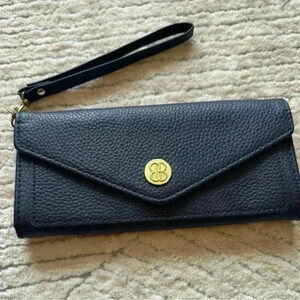 Bandolino navy wallet